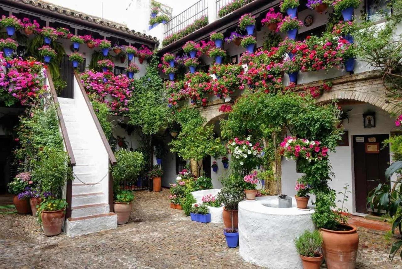 Boabdil Suites Cordoba Exterior photo